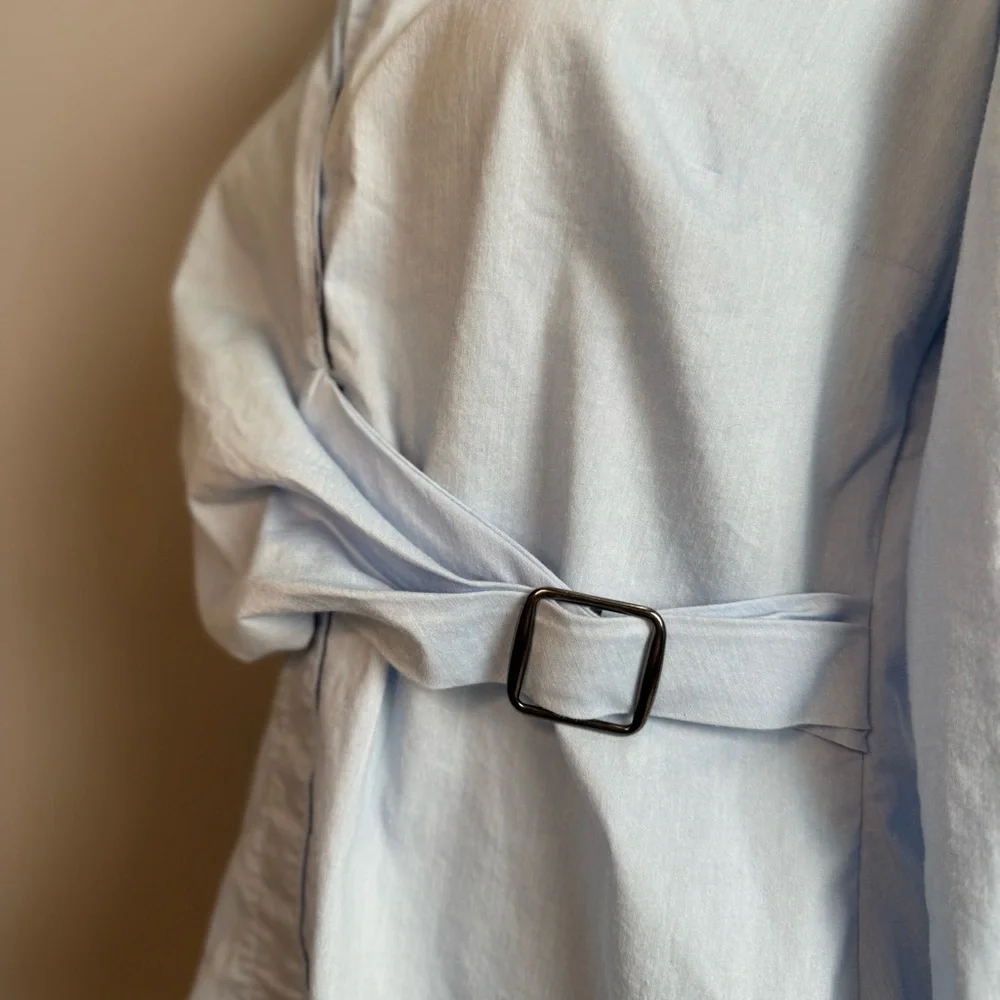 New York & Company light blue wrap buckle blouse size 6/small - Picture 5 of 12